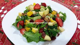 Ensalada de lechuga con fruta 🥗😋 [upl. by Sabina]