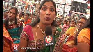 Hijras Active Participation In Sree Rama Kalyanam At Vemulawada  V6 news [upl. by Kenney997]