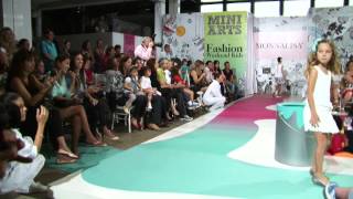 Desfile Monnalisa  15º Fashion Weekend Kids [upl. by Fanchie410]