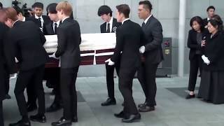 SHINee Jonghyun Funeral full part 1 [upl. by Anton886]