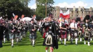 Massed Pipes and Drums at Pipefest 2010 in Edinburgh [upl. by Kylie]