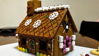 Making the Gingerbread House 🏠🍭 Christmas 2023 🎄🎅🏻 [upl. by Nonnelg22]