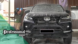 Fortuner  Professional Wash [upl. by Fradin425]