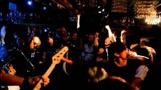 ABNORMALS 11528 shibuya Trump room Jerk man [upl. by Ennaillij344]