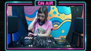 DJ María DJ Academy English Corner djacademyec [upl. by Silsbye]