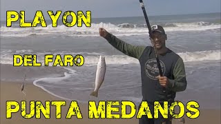 Pesca de costa en el playón del faro Punta Médanos [upl. by Lorrin]