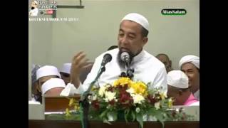 LAWAK UAI Koleksi Terbaik Ustaz Azhar Idrus 2013 [upl. by Yelkao]