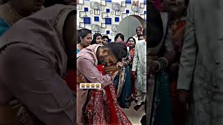 Brother crying 😭😭 his sisters bidai sence 😭 at wedding video 📸shorts bidai viralshort [upl. by Hoopen149]