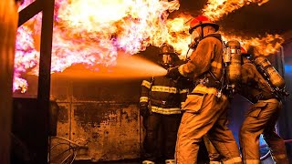 Shipboard firefighting 🔥🧯 Fighting fires on 🇺🇸 US Navy ships [upl. by Ad320]