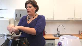 Philips Airfryer en Airfryer XL  Review Consumentenbond [upl. by Arevle544]