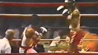 BOXING  Aaron Pryor vs Hilmer KentyUS Amatuer1976avi [upl. by Lyontine620]