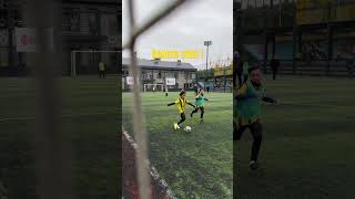 Kontra atak ile araya pasım youtubeshorts futbol football [upl. by Nirel754]