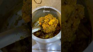 Dum keema Recipe🤗😋keema Aloo ki Recipe shortsfeed youtubeshorts recipe cooking indian [upl. by Leumhs300]