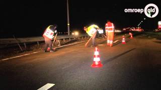 Ongeval op A1 bij Hoevelaken snelweg afgesloten [upl. by Richmound508]