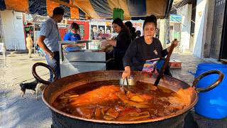 Toneladas de CARNITAS prepara a diario en Tarimbaro Michoacan [upl. by Ardiedal697]