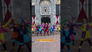 Het Sinterklaasfeest kan bijna beginnen 🎉 🎁 sinterklaas muziek pietenkidz feest shorts [upl. by Moule643]