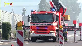 Großbrand Gewaltige Rauchwolke über Reutlingen  Lagerhalle im Industriegebiet Laisen brennt [upl. by Borman114]