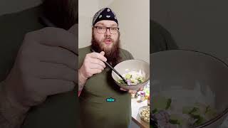 Der virale TikTok Crunchy Kartoffelsalat  wie er schmeckt und wie ihr ihn nachmachen könnt [upl. by Ainsley923]