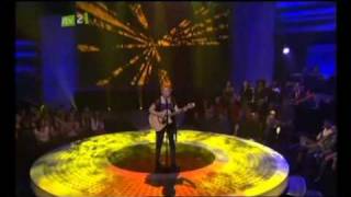 CRYSTAL BOWERSOX  A STAR PERFORMANCE ON AMERICAN IDOL S9  CREEDENCE CLEARWATER [upl. by Llerrot]