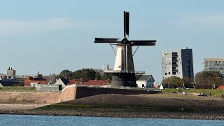 Uitvaart op de Westerschelde vanuit Vlissingen 25 oktober 2024 [upl. by Maclay]