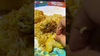 Biye Bari te jomiye khawa dawa 🥰😍food foodie biriyani bengalifood [upl. by Magda]