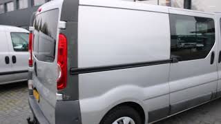 Renault Trafic 25 2010 zilver [upl. by Bosch]