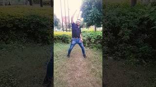 Bindiya Chamke Chudi khanake Long Mare lashkare song [upl. by Linden208]