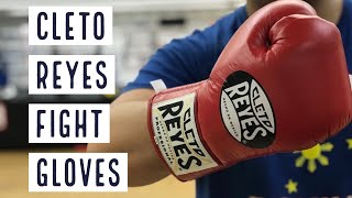 Review Cleto Reyes Pro Fight Gloves  Classic Boxing Gloves [upl. by Surtimed252]