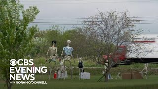 Ohio mans Halloween display cheers up woman on way to cancer treatments [upl. by Trik780]