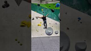 🚀 mroc climbing boulder bouldering escalade [upl. by Isied354]