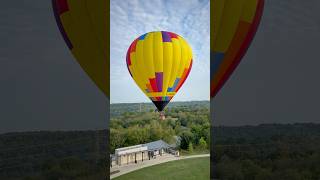 Hot air balloon in Louisville trendingshorts youtubeshorts shortsfeed louisville kentucky [upl. by Ardnalak]