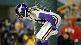 2004 Wild Card  Randy Moss Mooning Celebration [upl. by Ellersick432]