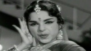 Zamindar Movie Songs  Chukkalu Podiche Vela  ANR  Krishna Kumari [upl. by Odnanref822]