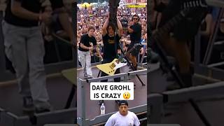 Dave Grohl playing with crane at Bizzare Festival 2000 😲 davegrohl foofighters live [upl. by Isnam]