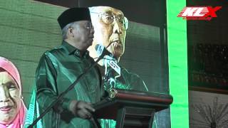 Oha Oha CM Adenan Satem Di Ramah Tamah Aidilfitri RELA 2015 [upl. by Loriner]