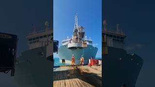 Catching the Fishing Wire offshorevessel trending offshore vessel tugboat ship shiphandling [upl. by Hpotsirhc]