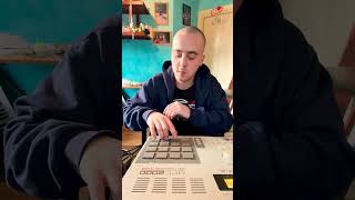 Classic old school beats on the mpc 2000 [upl. by Aivatnuhs]