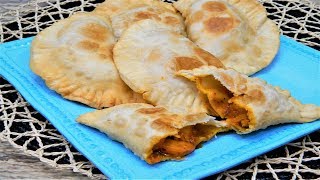 Como hacer Empanadillas de Camarones al estilo Boricua en Español [upl. by Emmalee211]