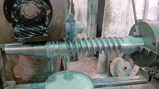 Worm shaft kese banate hai  how to make worm shaft  worm shaft manufacture [upl. by Idas622]