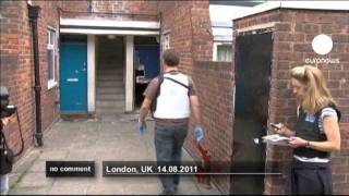 Police raid London homes [upl. by Barhos482]