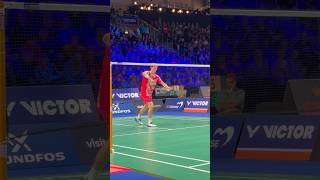 Listen the Audience Cheering to Viktor Axelsen badminton viktoraxelsen badmintonlovers [upl. by Neill]