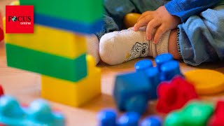 KindergartenLeitung verbietet NikolausBesuch  Eltern empört [upl. by Eiramnna]