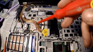 Lenovo T410 Thinkpad fan cleaning and internals [upl. by Enileoj]