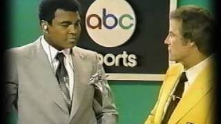 Muhammad Ali and Frank Gifford 6978 prefight [upl. by Aivin]