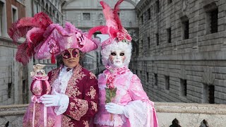 Fat Thursday and the Venice Carnival Walk [upl. by Ennovart]