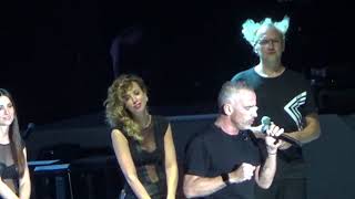 Eros Ramazzotti  LAurora live perfetto tour parigi 2016 France [upl. by Happ347]