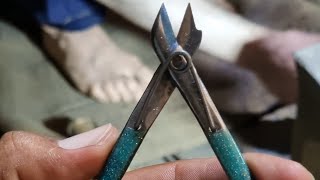 Manufacturing process of making Goldsmith Sharp pliers in indian village [upl. by Valtin561]