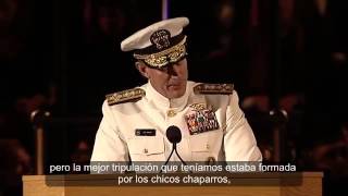 CAMBIANDO EL MUNDO  Discurso del Almirante William H McRaven en University of Texas Austin 2014 [upl. by Ymmaj]