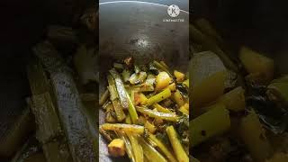 Pui Cofi data Begun Alu Sorse Bata Dia chorchari shortvideo cookingrecipie❤❤❤❤ [upl. by Ienttirb]