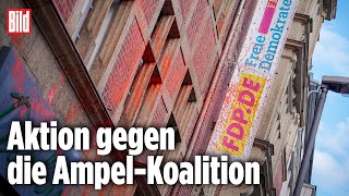 KlimaChaoten beschmieren Berliner Parteizentralen [upl. by Flore]